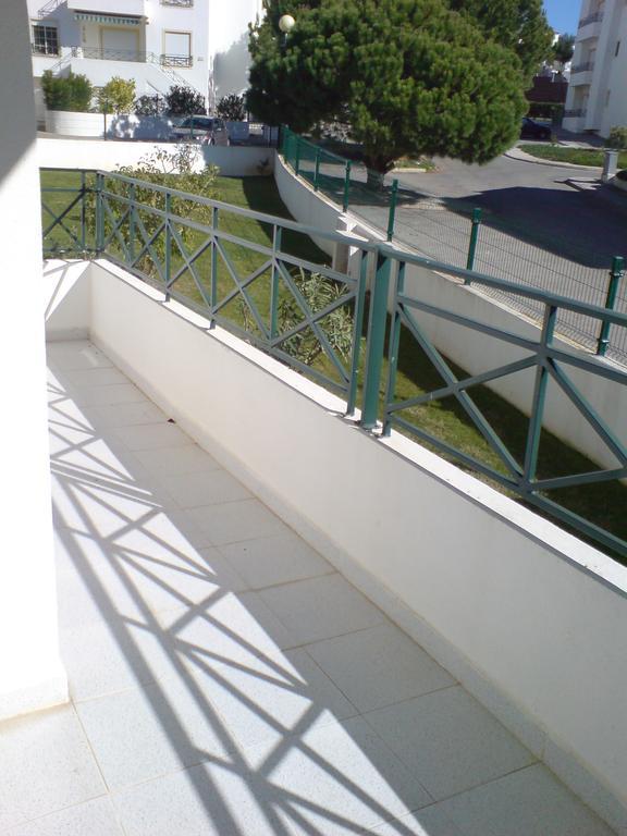 Apartamentos Roja Sol Albufeira Luaran gambar