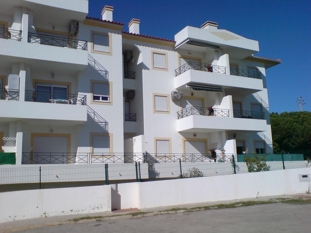 Apartamentos Roja Sol Albufeira Luaran gambar